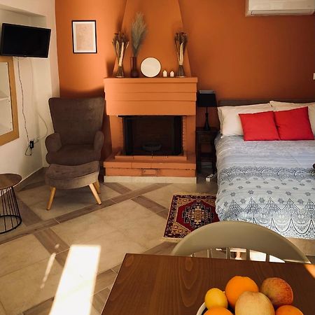 Zacharos Elegant Studio Leonídion Eksteriør billede